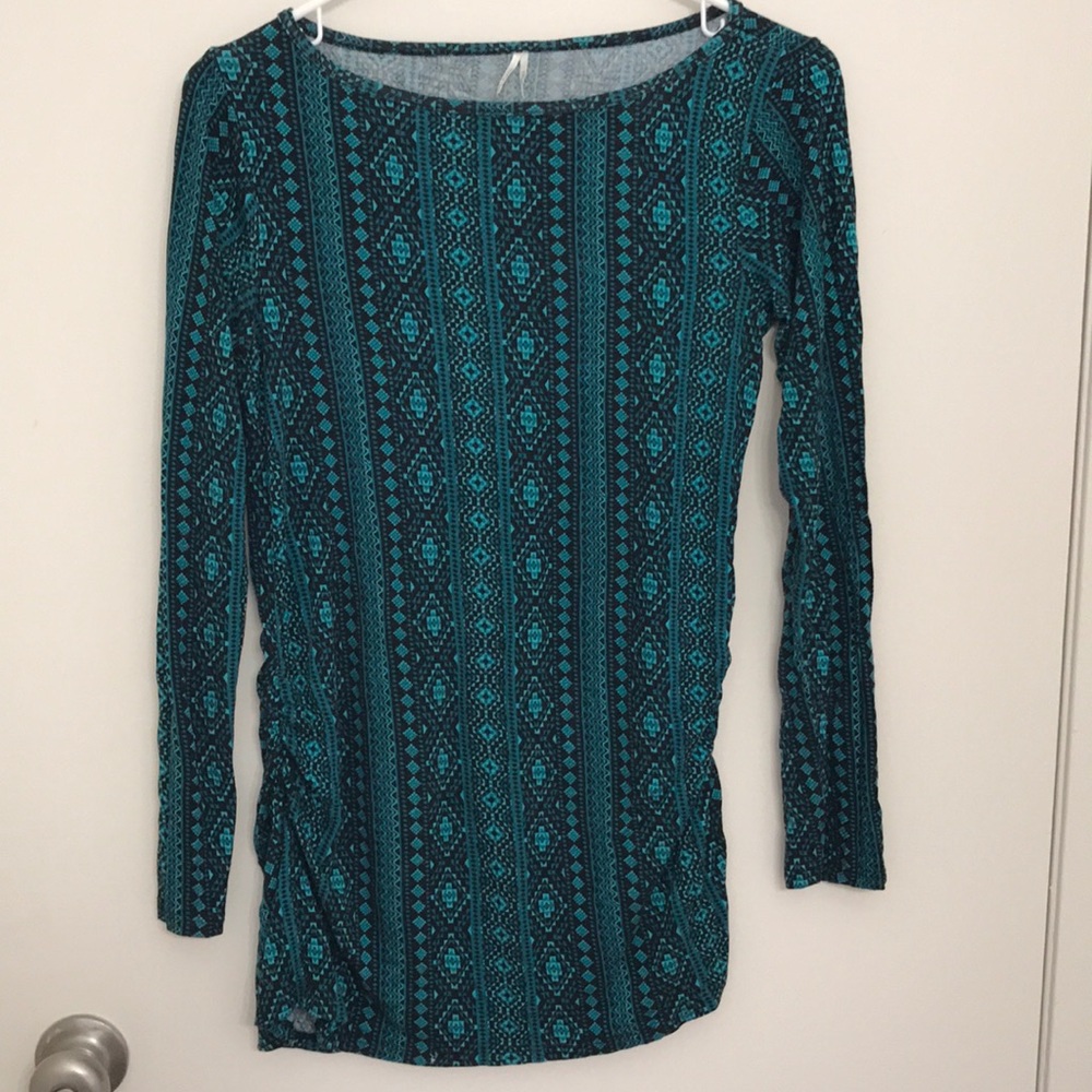Madigan Armida Scoop Neck Maternity Top